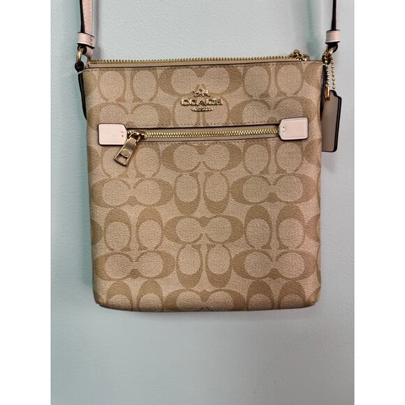 Coach Handbags - NWOT! Coach Mini Rowan File Crossbody With Adjustable Strap - Canvas